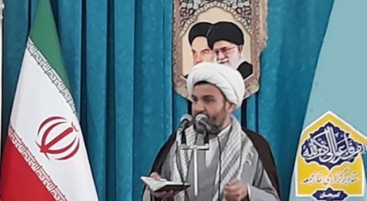 حضرت فاطمه(س) آینه تمام‌نمای زنان عالم است