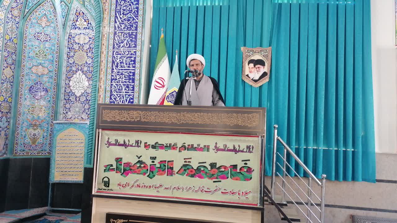 با تحریف تاریخ به دنبال ضربه به اسلام‌‌اند