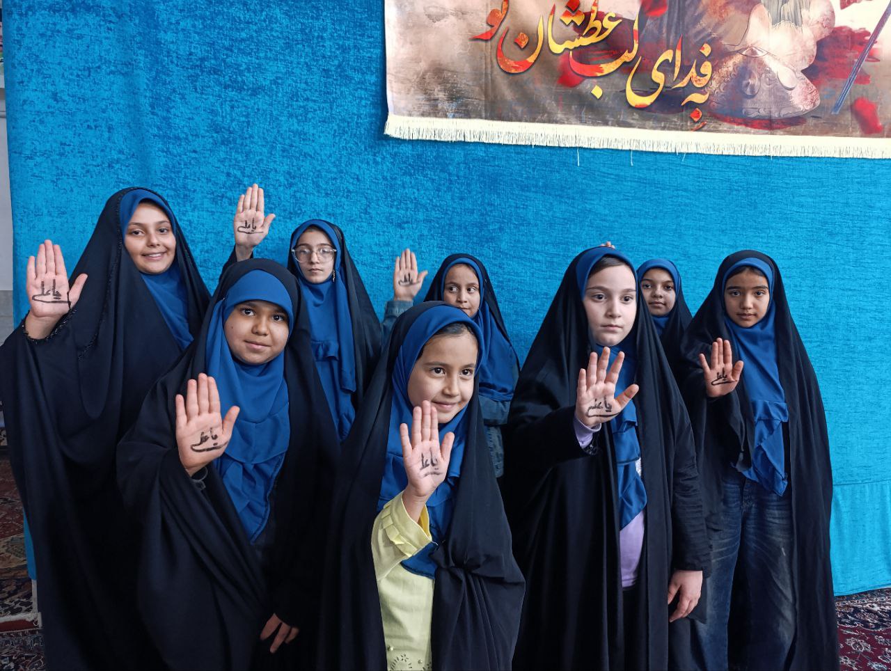 جشن دست بوسی پدر و میلاد امام علی(ع)  در کمیجان برگزار شد