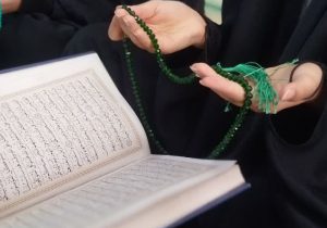 آئین بندگی در مراسم  اعتکاف کمیجان